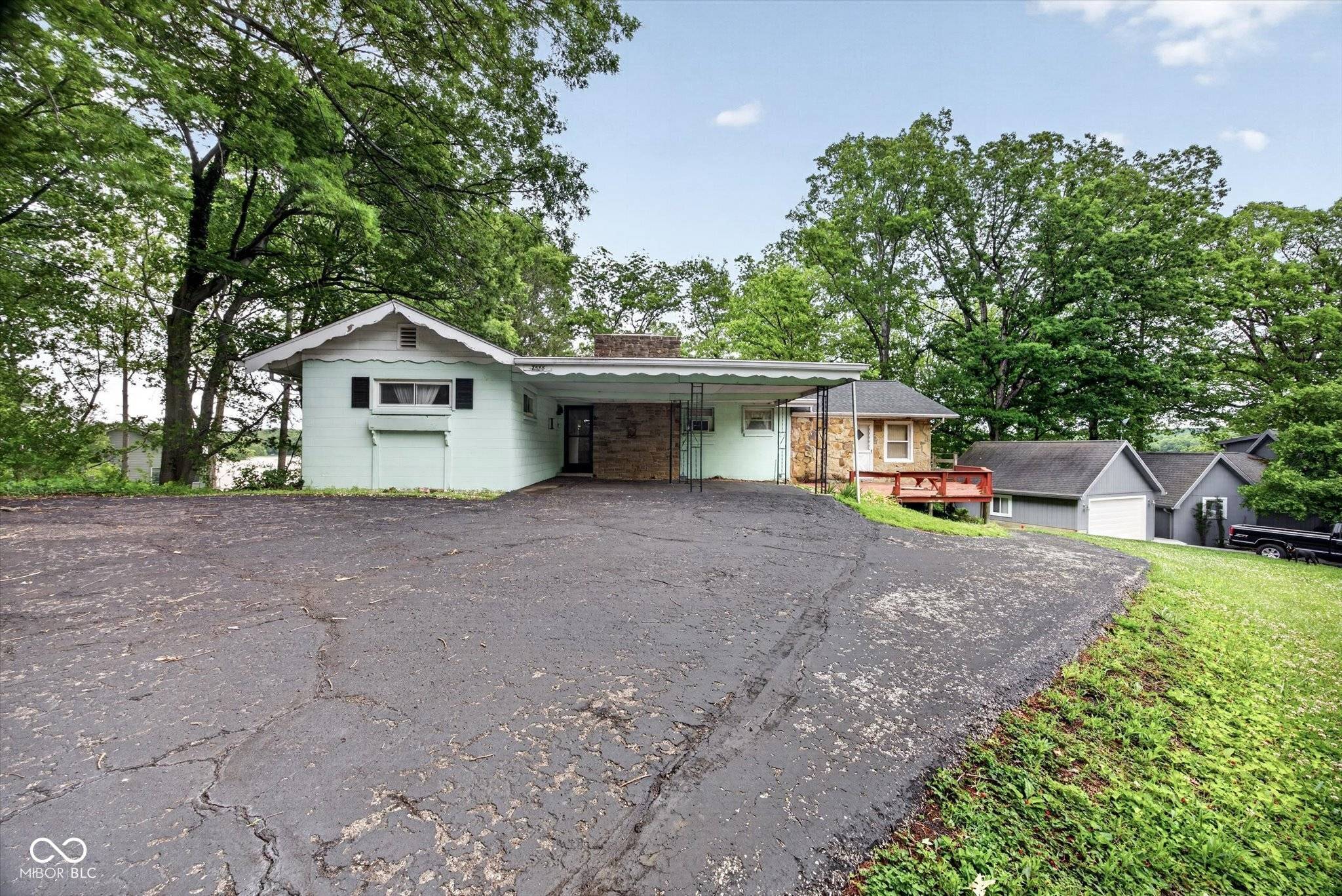 7588 N Blue Heron DR, Unionville, IN 47468