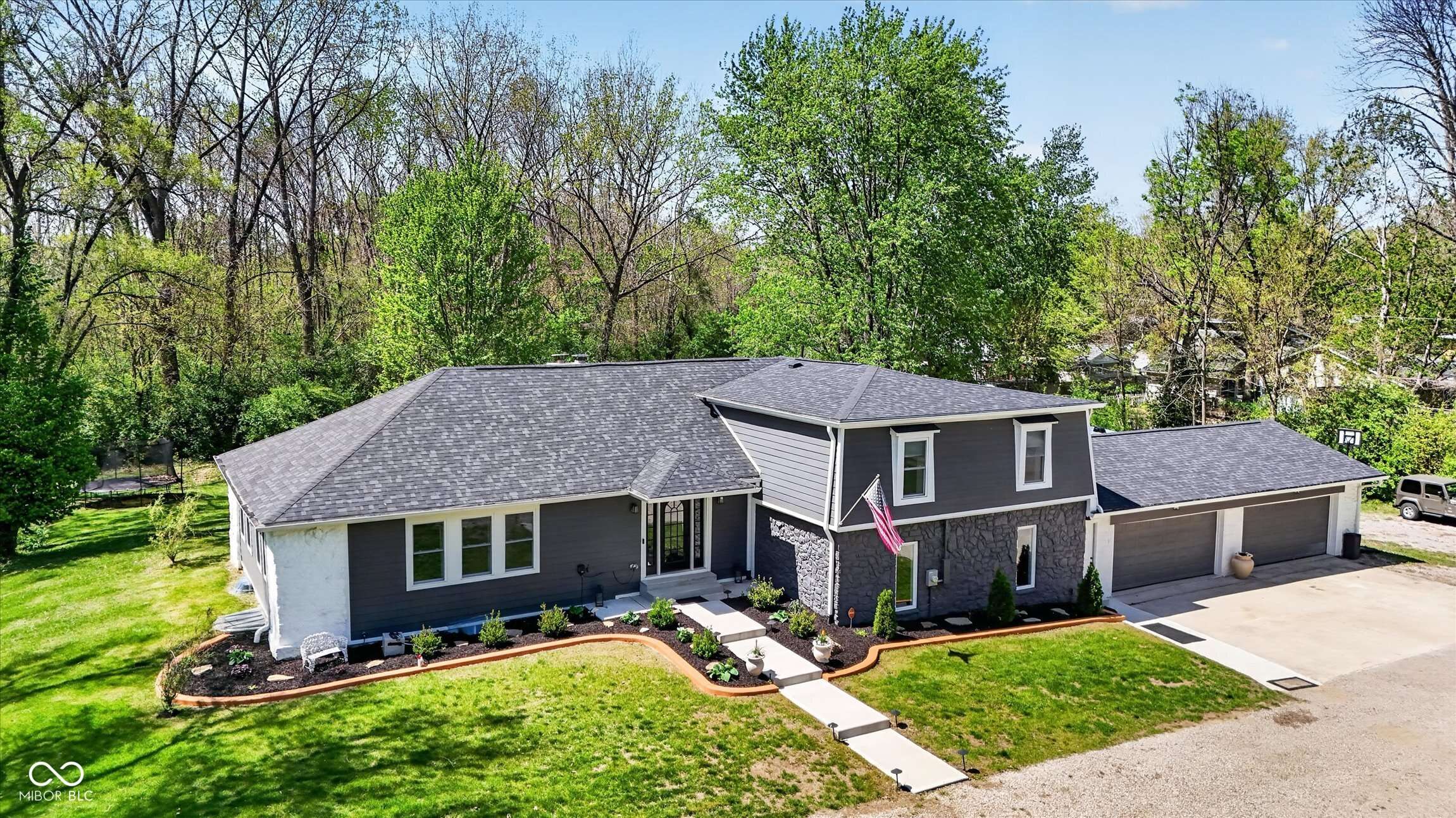 5726 Cooper RD, Indianapolis, IN 46228