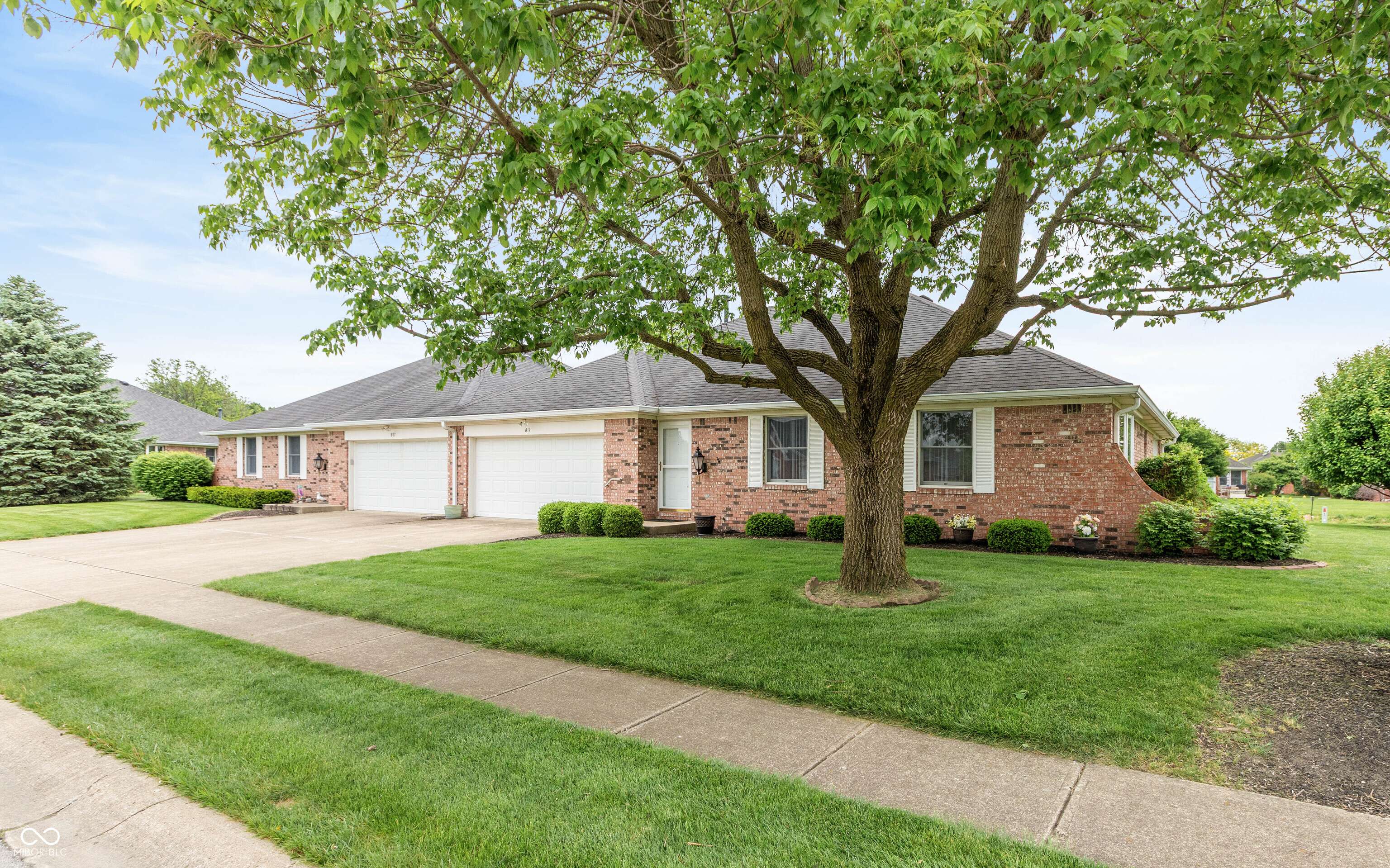 811 S School ST, Brownsburg, IN 46112