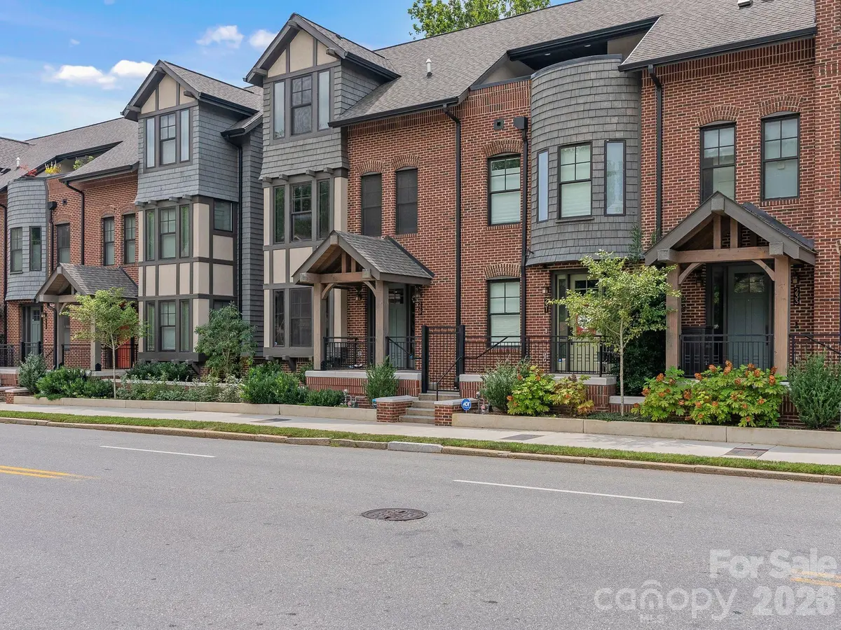 229 Broadway ST, Asheville, NC 28801