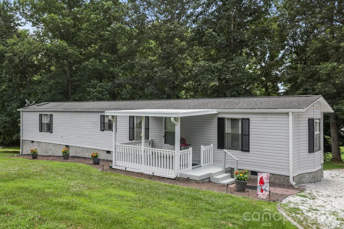 229 Concord RD, Asheville, NC 28803