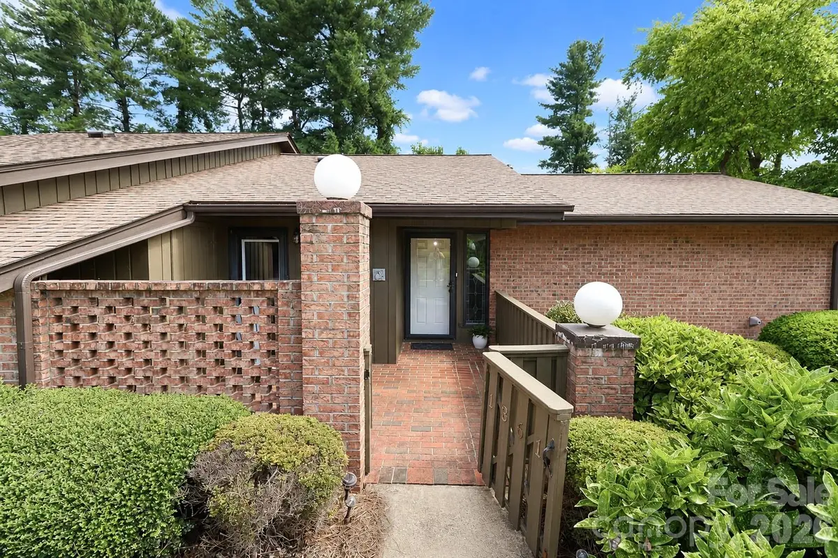 1361 Radio RD, Statesville, NC 28625