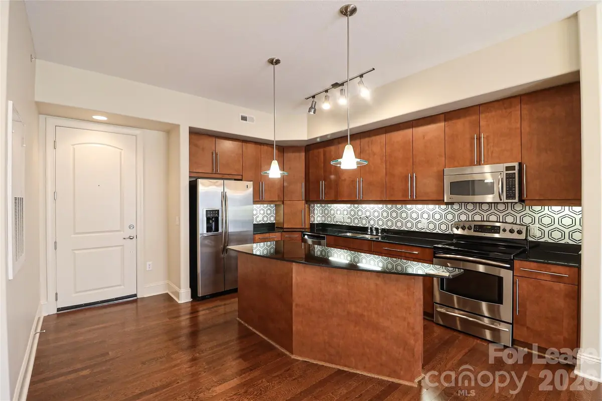 4625 Piedmont Row DR #402, Charlotte, NC 28210