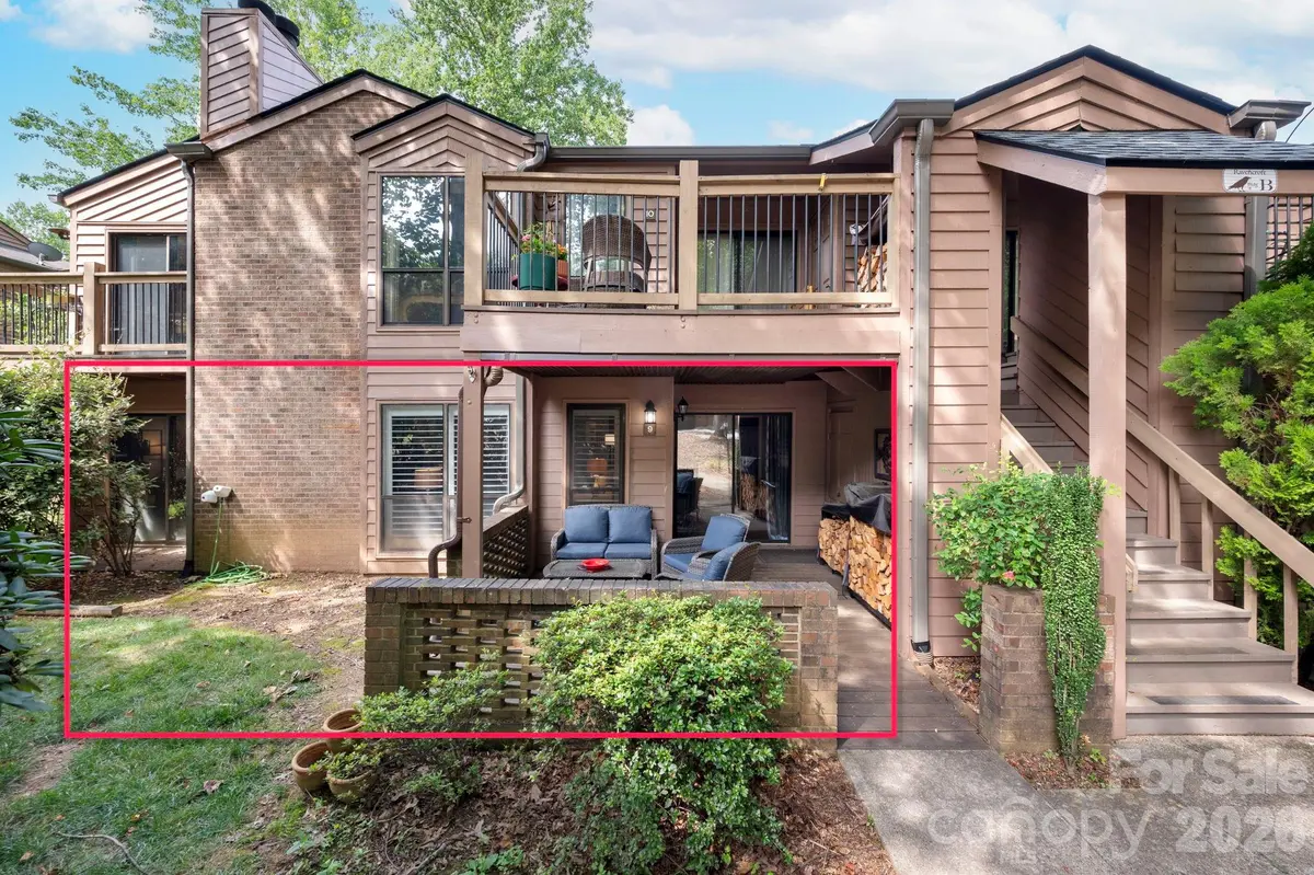 9 Ravencroft LN #B-9 and Garage 2 Unit D, Asheville, NC 28803