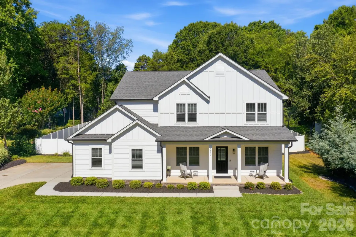 229 Elysian DR, Mooresville, NC 28117
