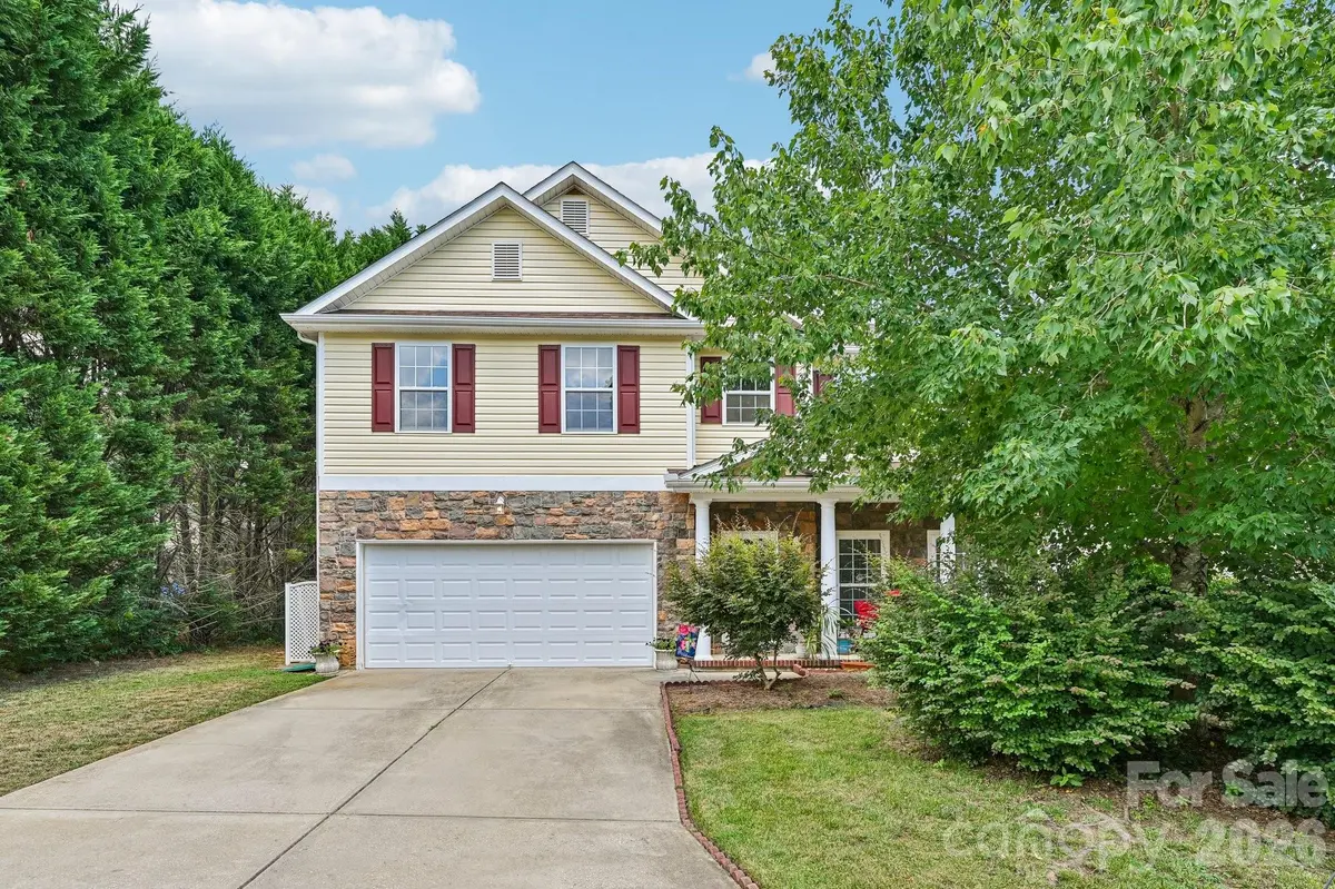 4008 Cascade DR, Gastonia, NC 28056