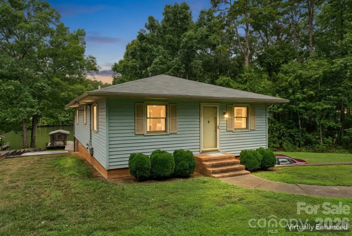 9781 Pine Tree RD, Norwood, NC 28128