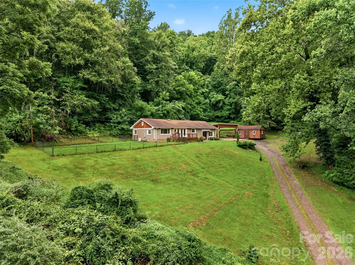 3882 New Leicester HWY, Leicester, NC 28748