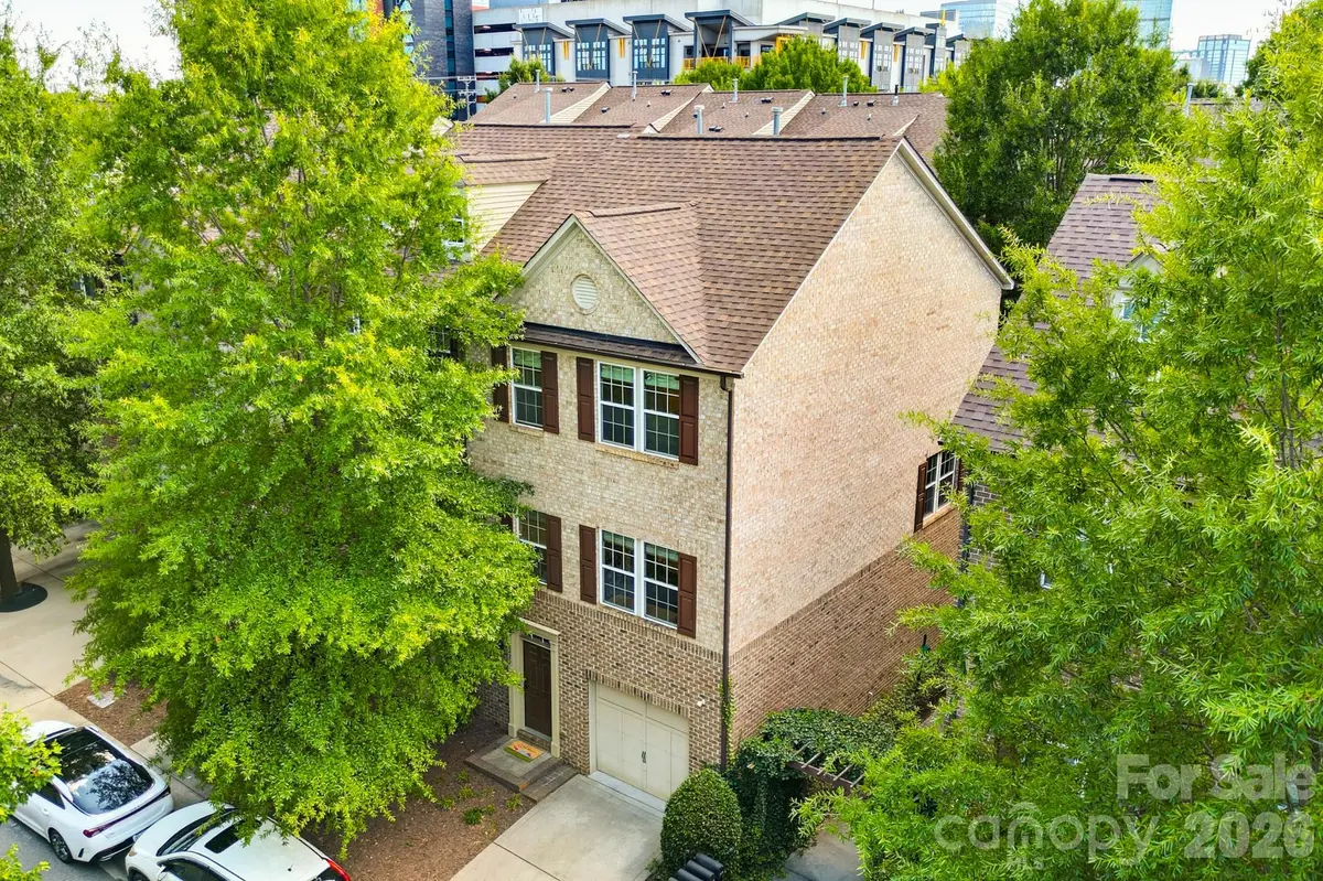 225 Lincoln ST, Charlotte, NC 28203