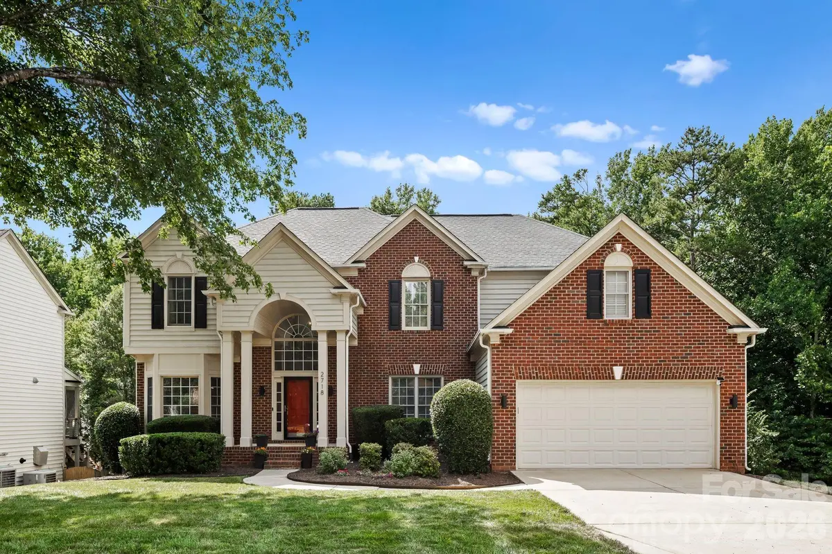 2718 Peverell LN, Charlotte, NC 28270