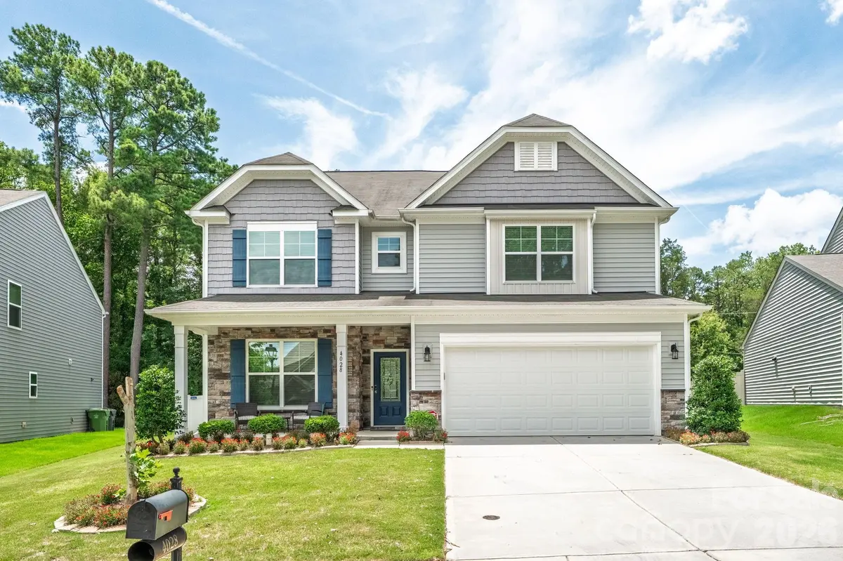 4028 Brazos ST, Charlotte, NC 28214