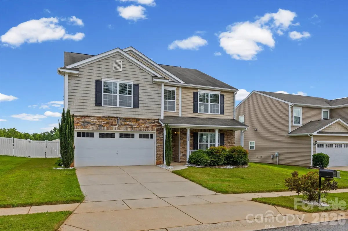1016 Sweetgum ST, Gastonia, NC 28054