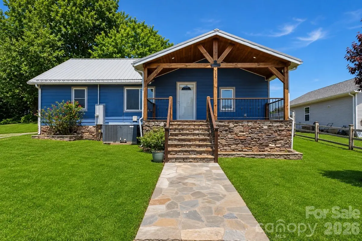 136 W Wilhemenia ST #19-22, Marion, NC 28752