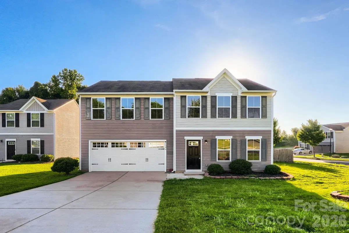 2394 Everton CIR SE, Concord, NC 28025