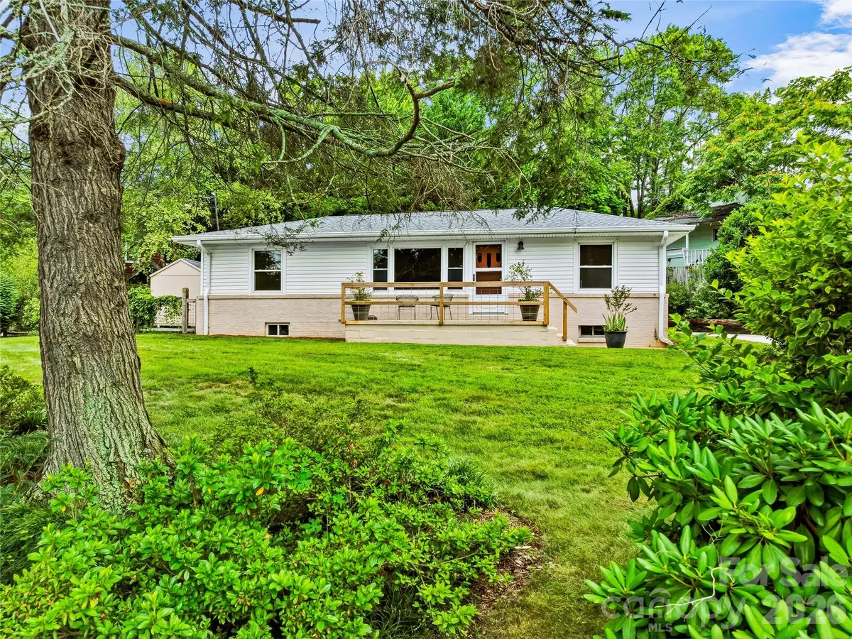 57 Langwell AVE, Asheville, NC 28806