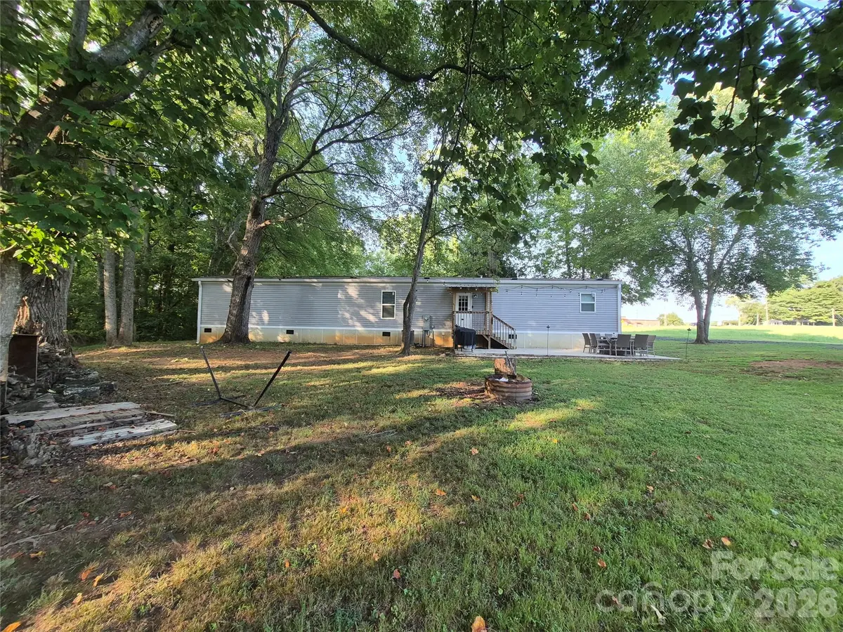 6373 Dixie LN, Vale, NC 28168