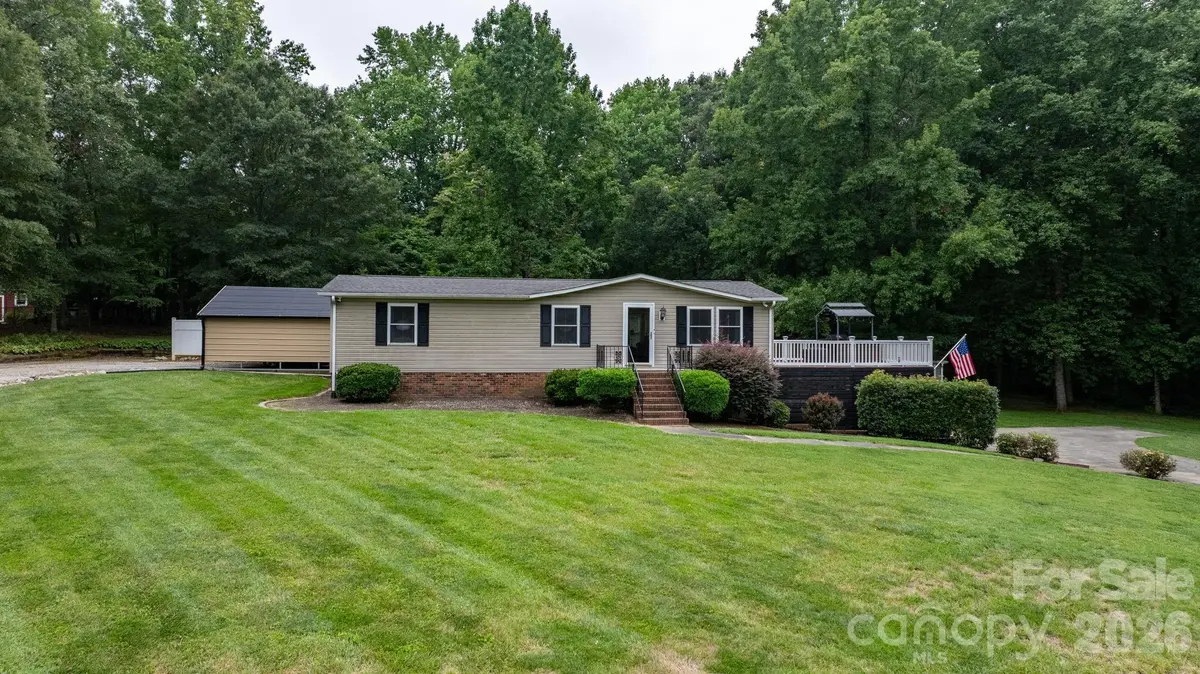 4091 Little Mountain RD, Newton, NC 28658