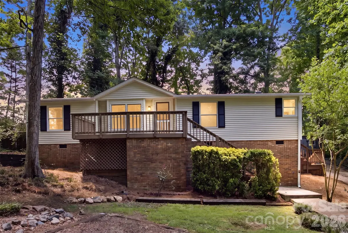 6490 Timberbrook TRL, Stanley, NC 28164