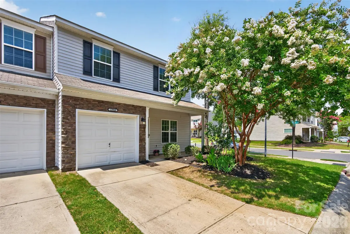 13904 Singleleaf LN, Charlotte, NC 28278