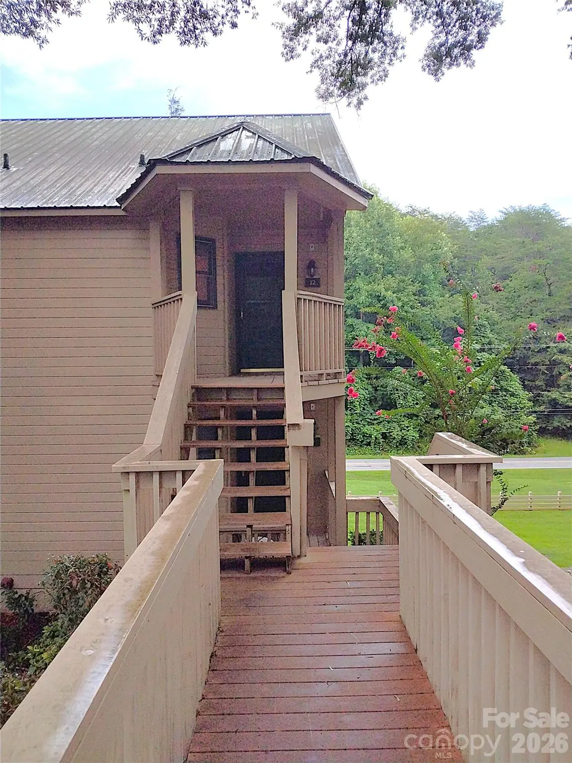 160 Whitney BLVD #Building B/ # 12, Lake Lure, NC 28746
