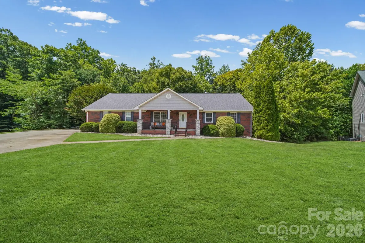 2013 Silvertip CT, Belmont, NC 28012
