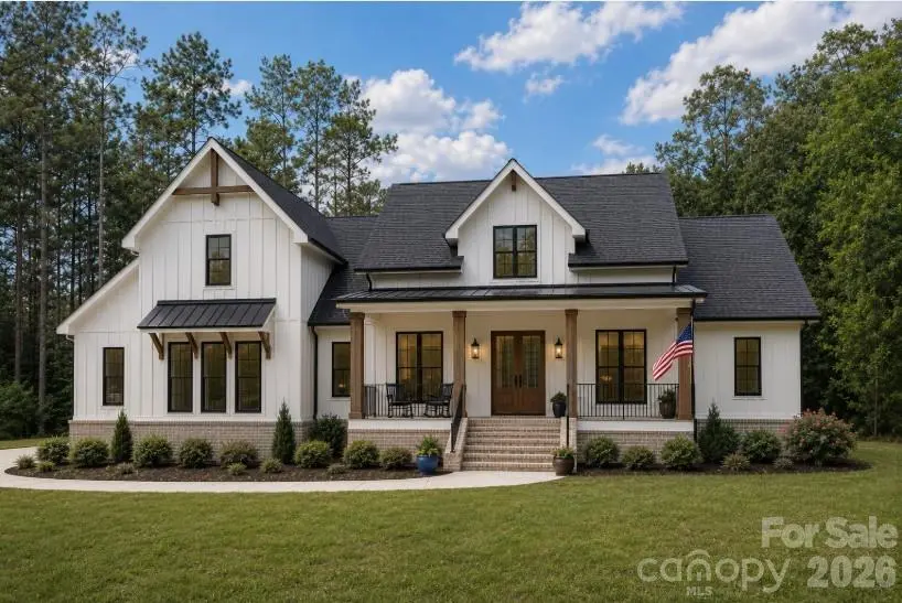 6745 B Farmstead LN, Concord, NC 28027