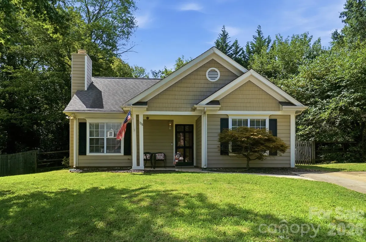 108 Fox Glove DR, Mooresville, NC 28115