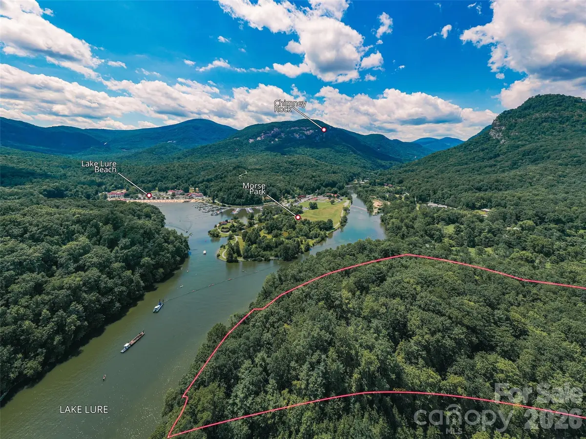 149 Sheridan LN, Lake Lure, NC 28746
