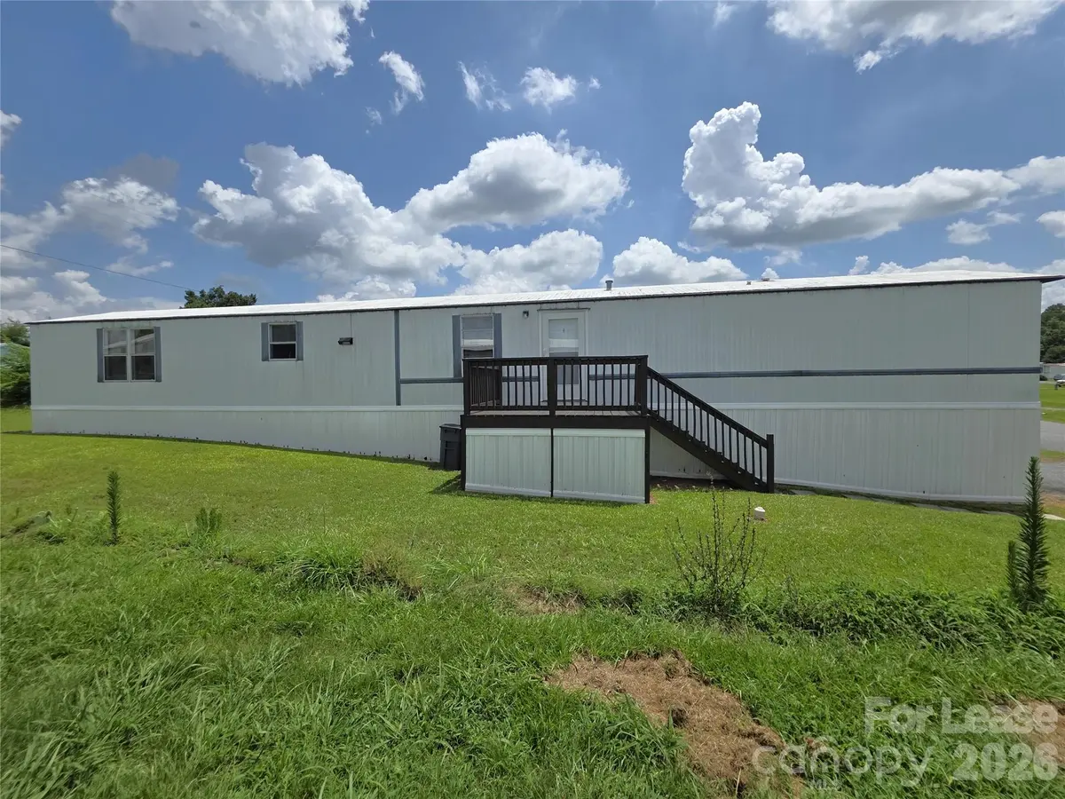 6870 Frankfurt DR, Concord, NC 28025