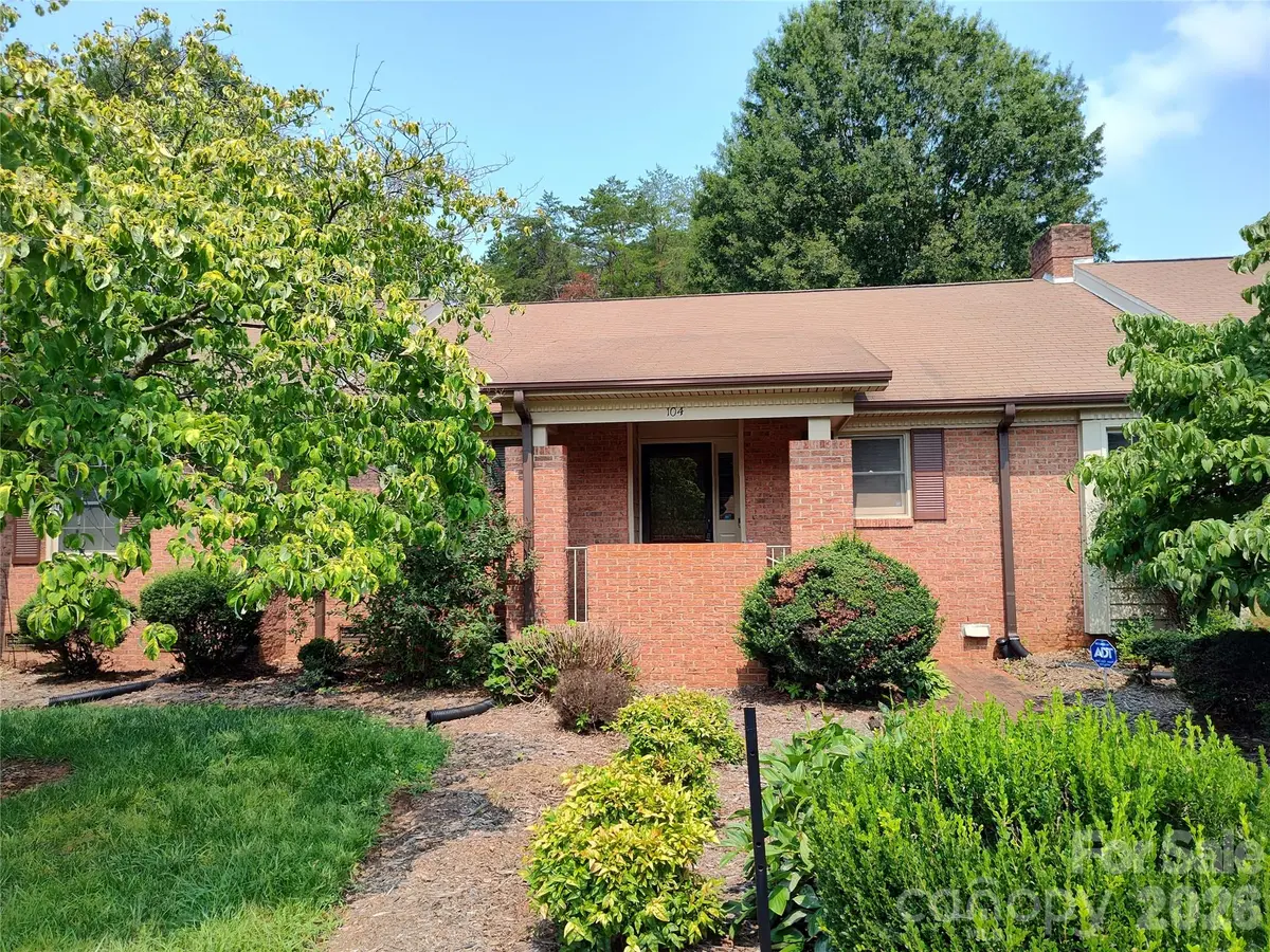 104 Swaim CT, Salisbury, NC 28147
