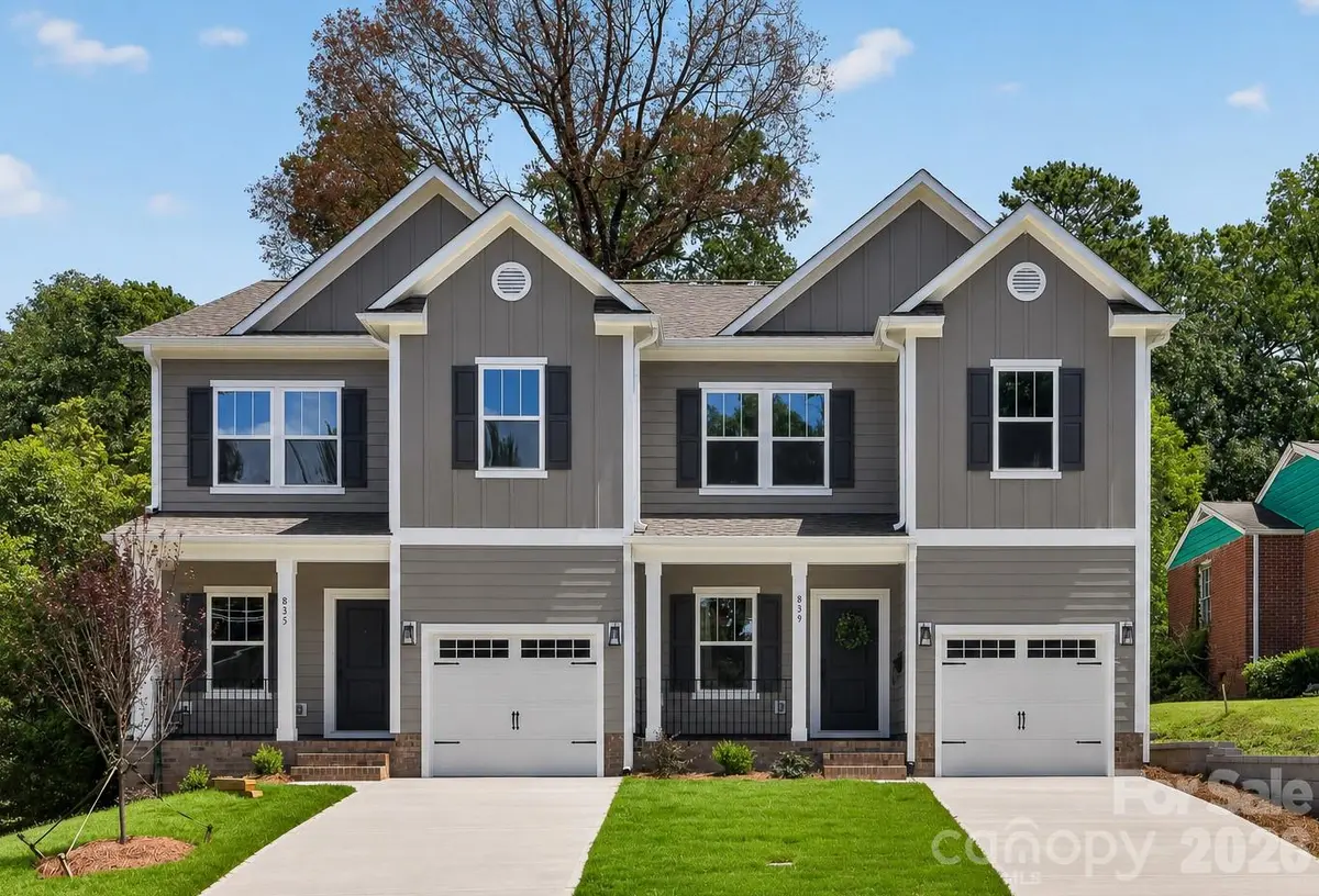 839 Druid CIR, Charlotte, NC 28206
