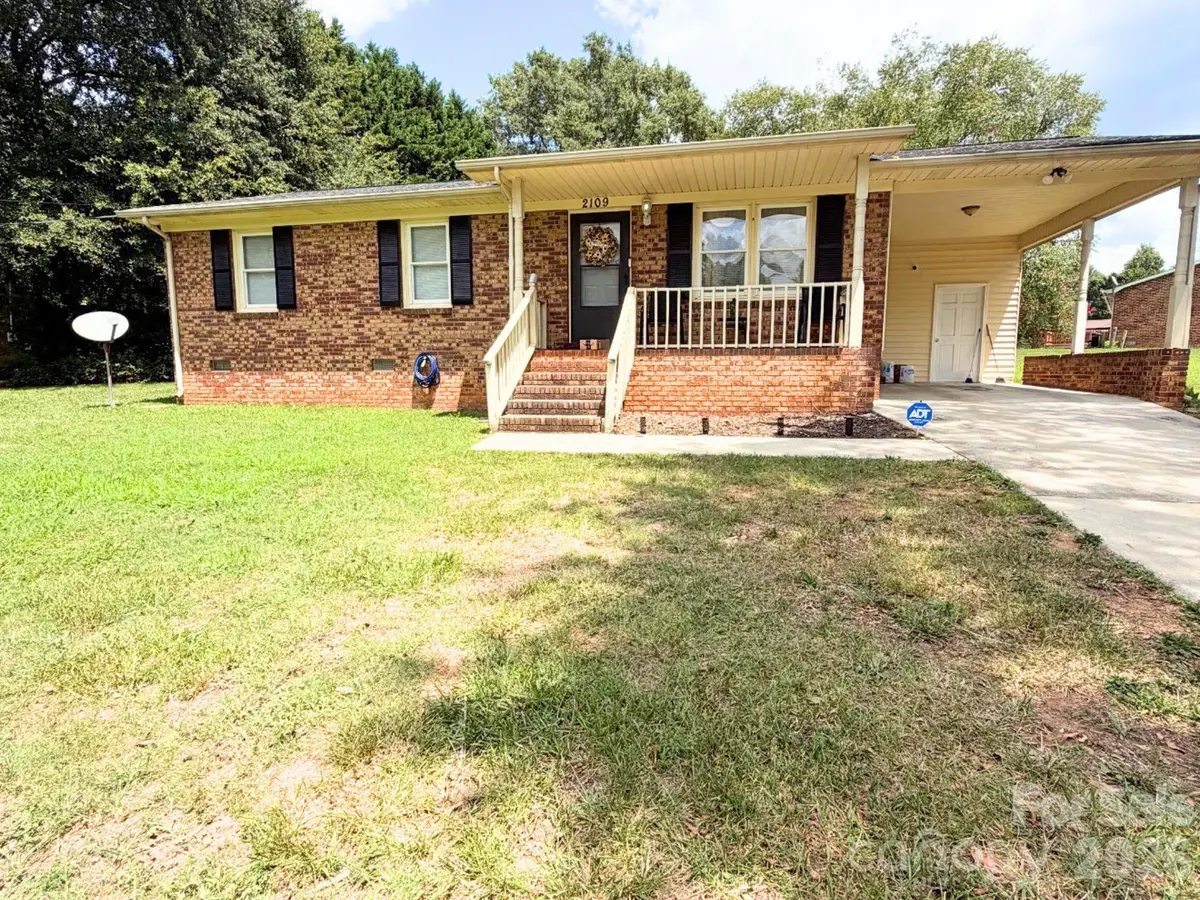 2109 Fernwood DR, Shelby, NC 28152