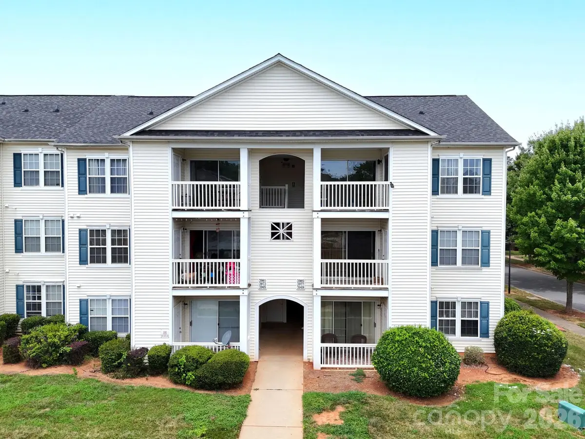 3965 Mohawk CT, Charlotte, NC 28215