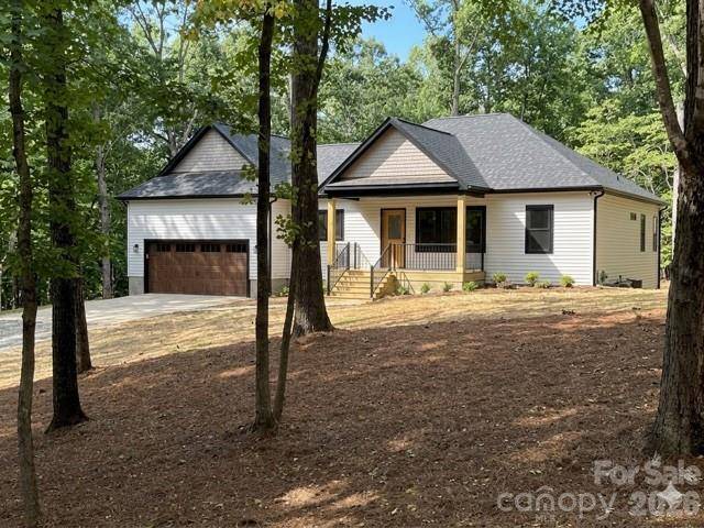 644 Roxboro DR, Mount Gilead, NC 27306