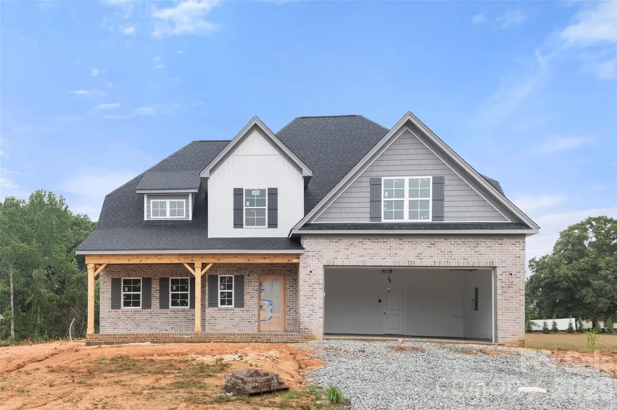 154 Canton DR, Lexington, NC 27295