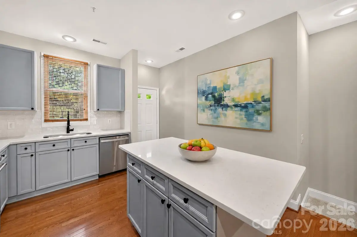 783 Grandin RD, Charlotte, NC 28208