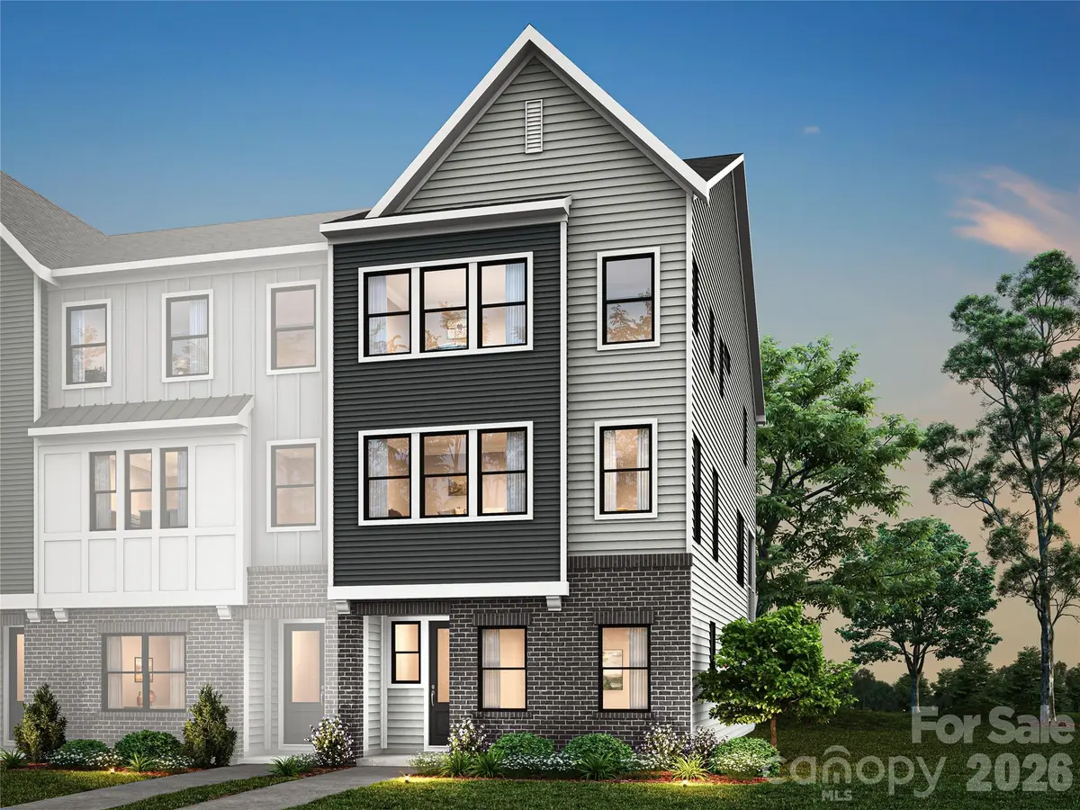 6028 Yellow Buckeye DR, Charlotte, NC 28277