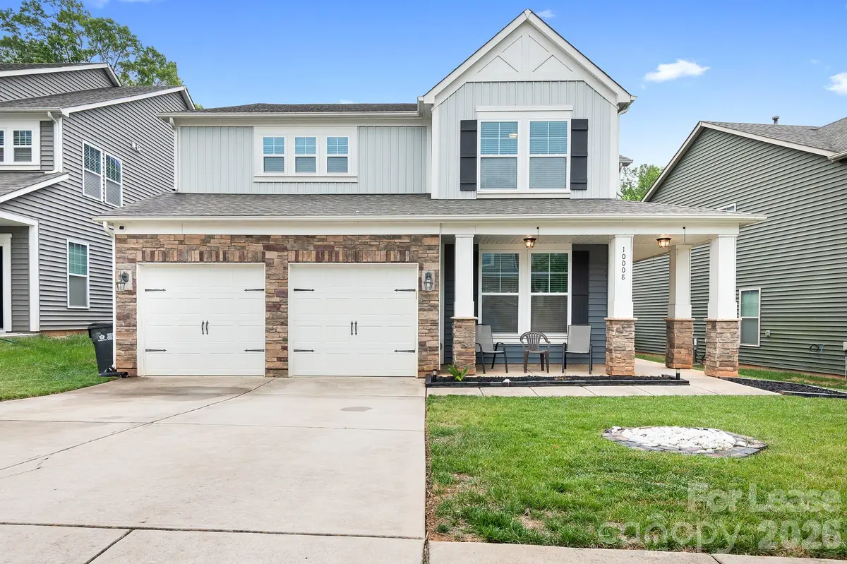 10008 Michael Crossing DR, Charlotte, NC 28213