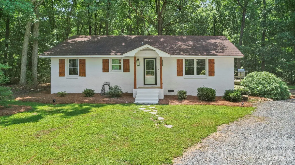 6214 New Salem RD, Marshville, NC 28103