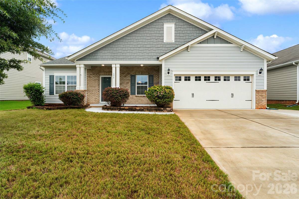 175 Glastonbury DR, Mooresville, NC 28115