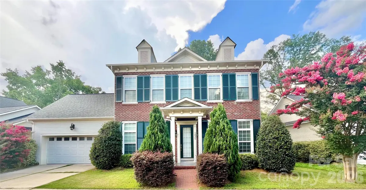 1025 N Sharon Amity RD, Charlotte, NC 28211