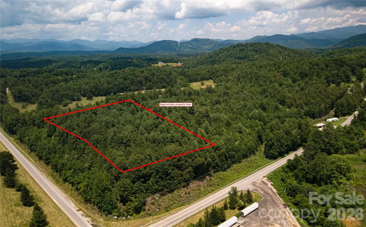 60 Upper Roberts Branch RD, Weaverville, NC 28787