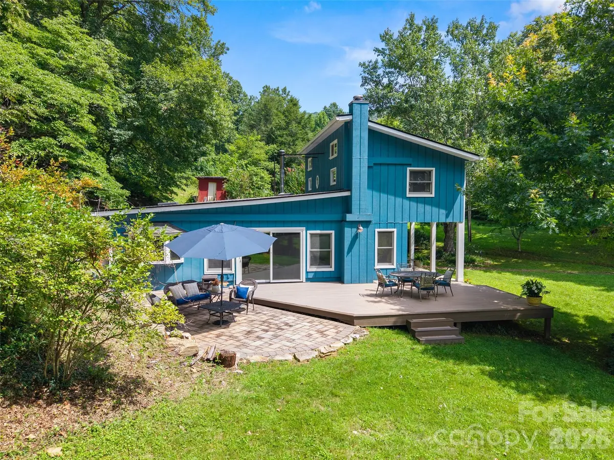 789 & 00000 Morrow Branch RD, Leicester, NC 28748