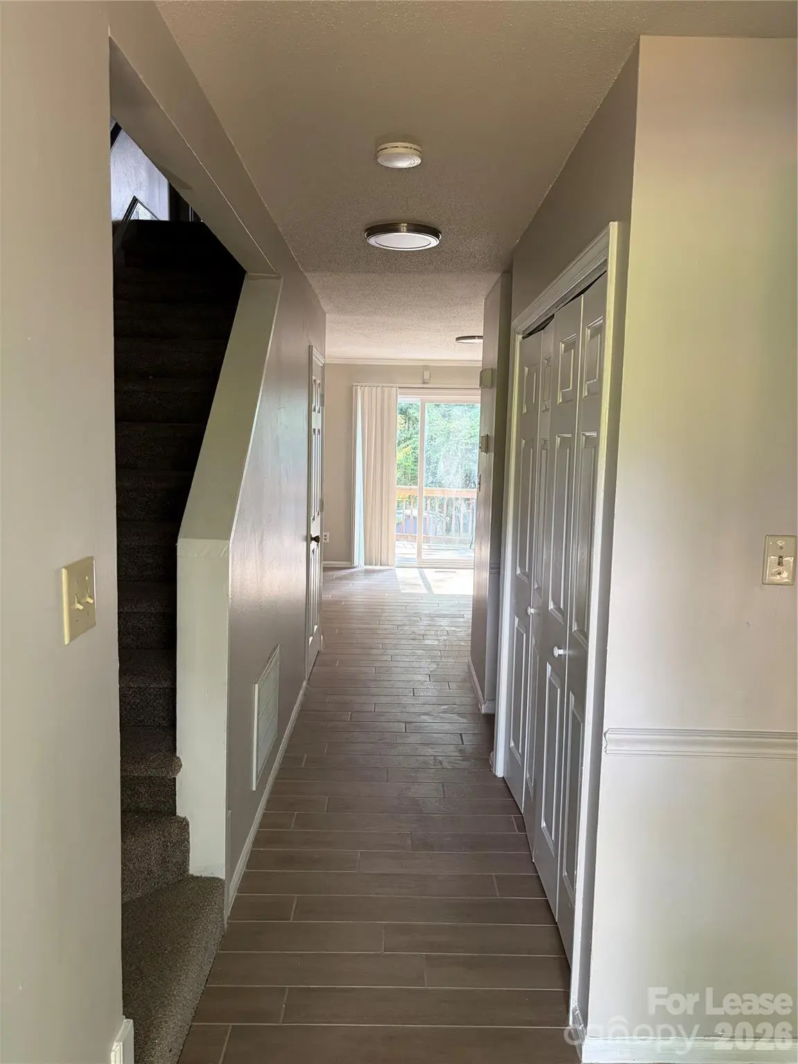 1708 Village Lake DR, Charlotte, NC 28212