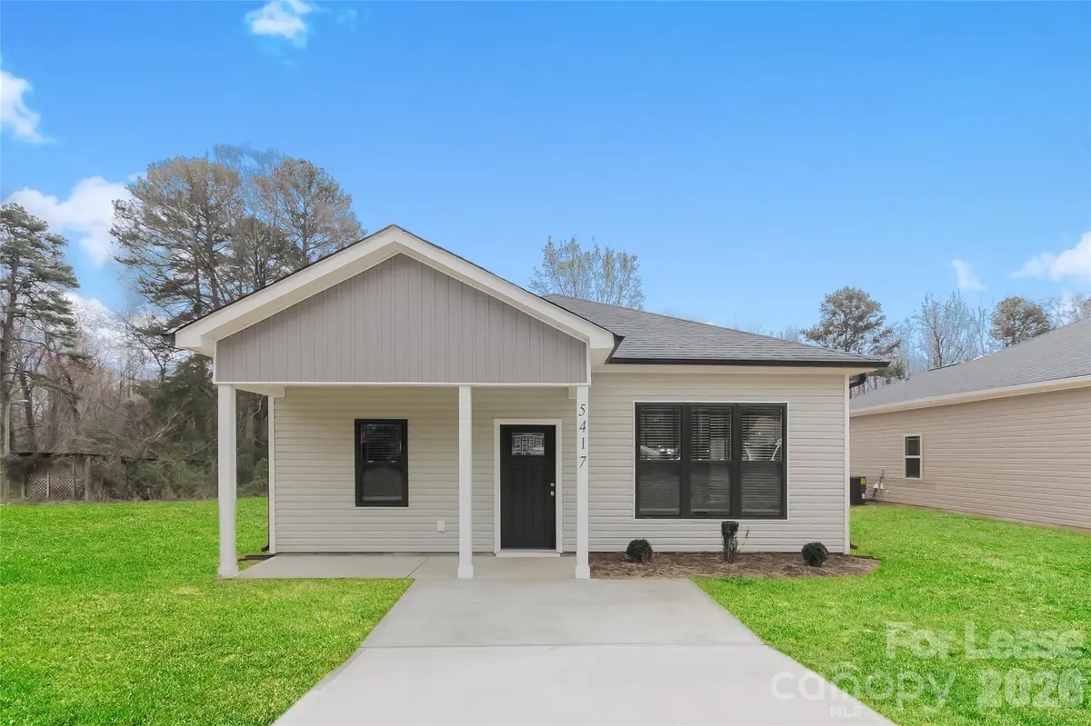 5417 Skycrest DR, Charlotte, NC 28269