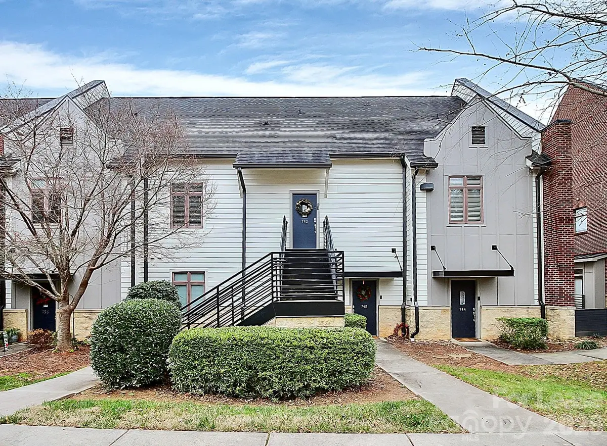 752 Cotton Gin ALY, Davidson, NC 28036