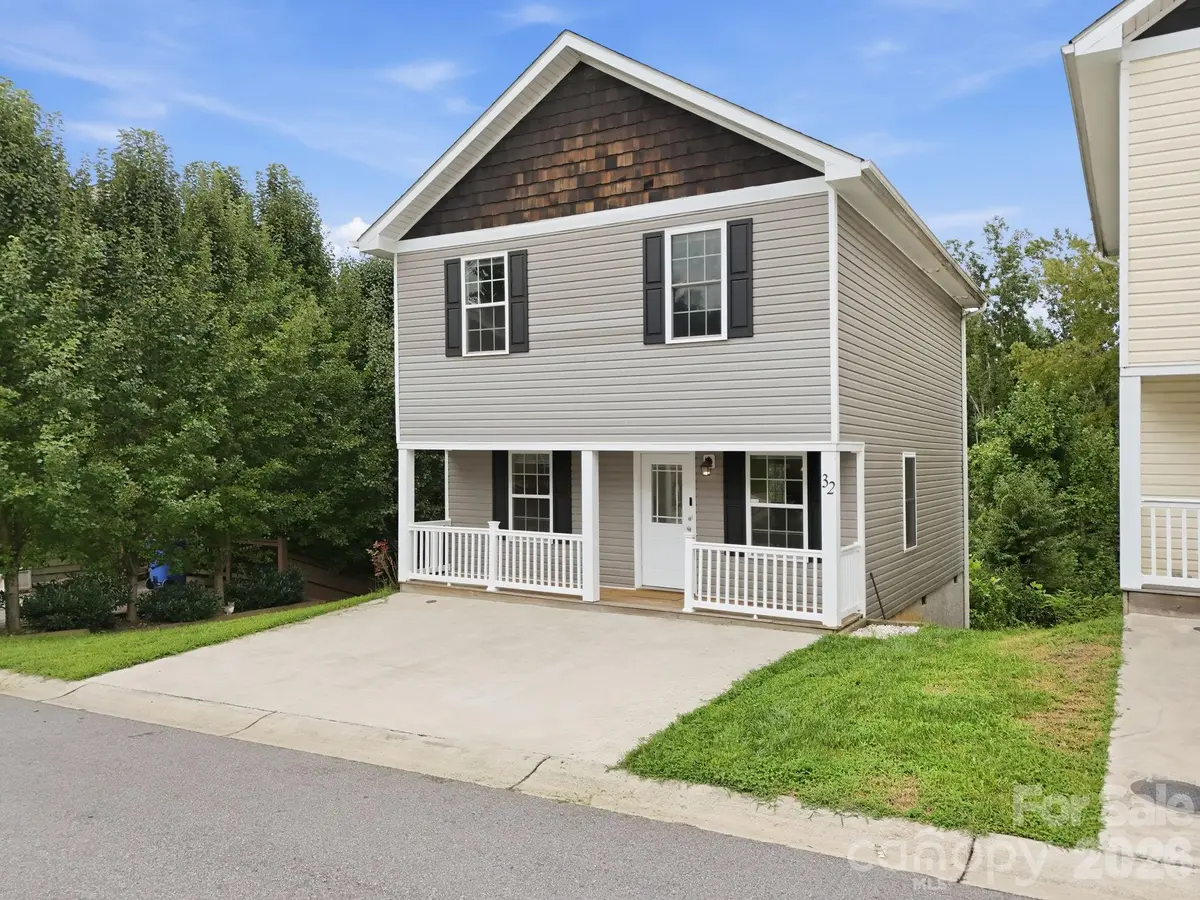 32 Jeff DR, Asheville, NC 28806