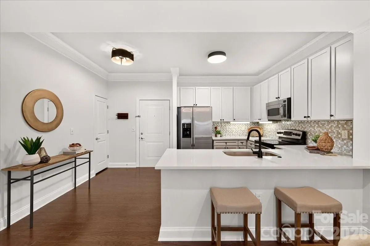 721 Governor Morrison ST #526, Charlotte, NC 28211