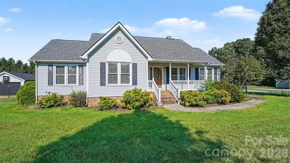 2900 Spencers Grove RD, Browns Summit, NC 27214