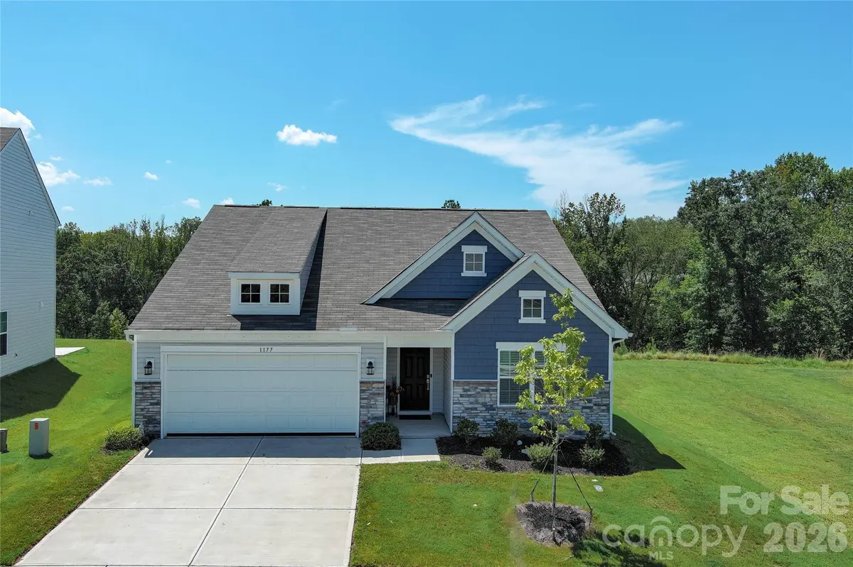 1177 Blackburn CIR, Edgemoor, SC 29714